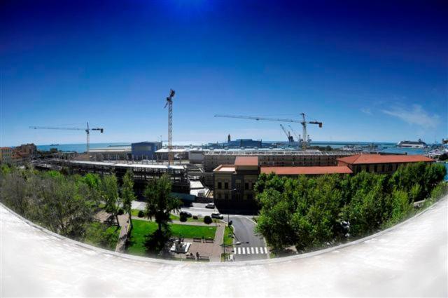 Hotel Boston Livorno Dış mekan fotoğraf