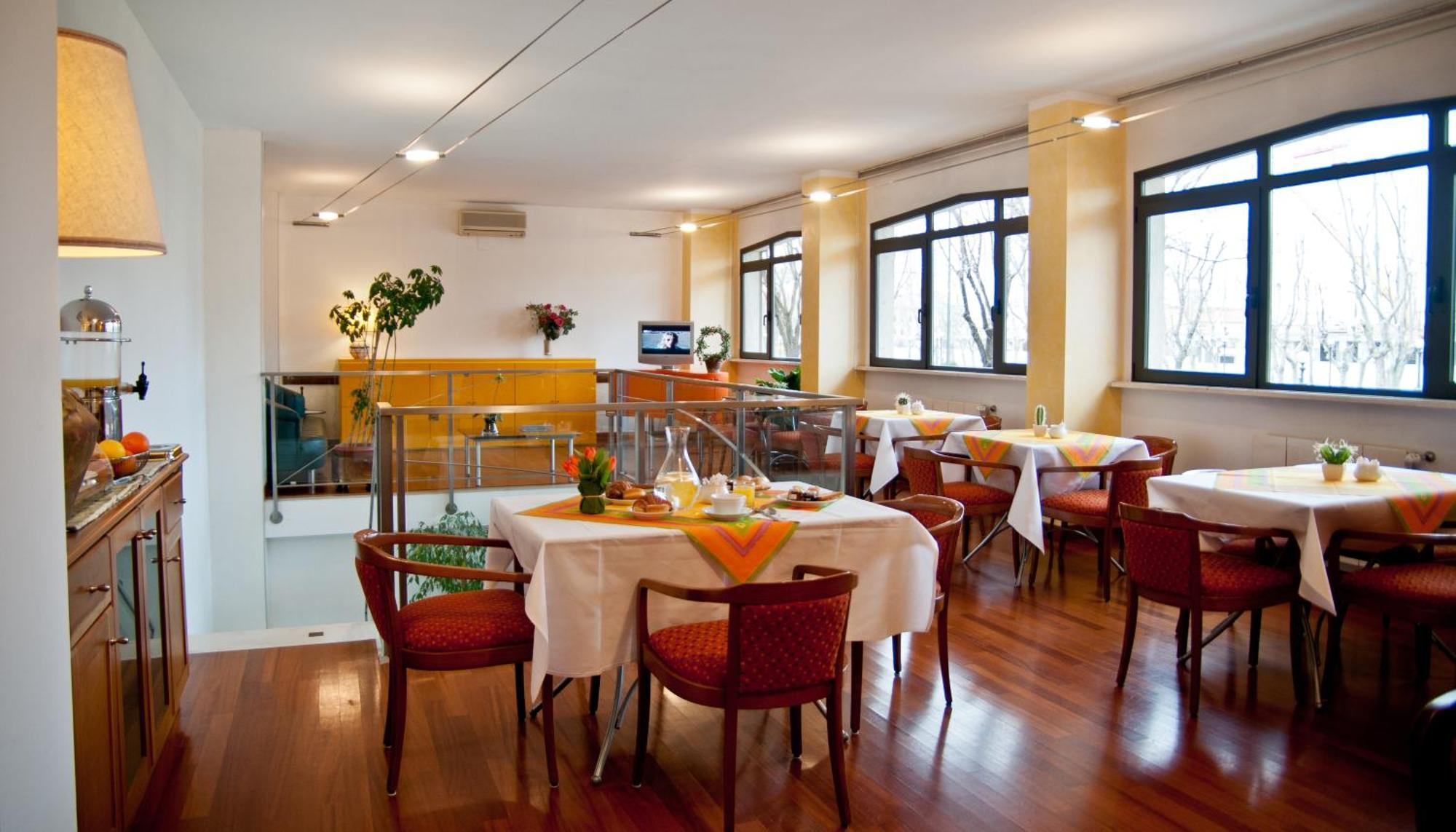 Hotel Boston Livorno Dış mekan fotoğraf